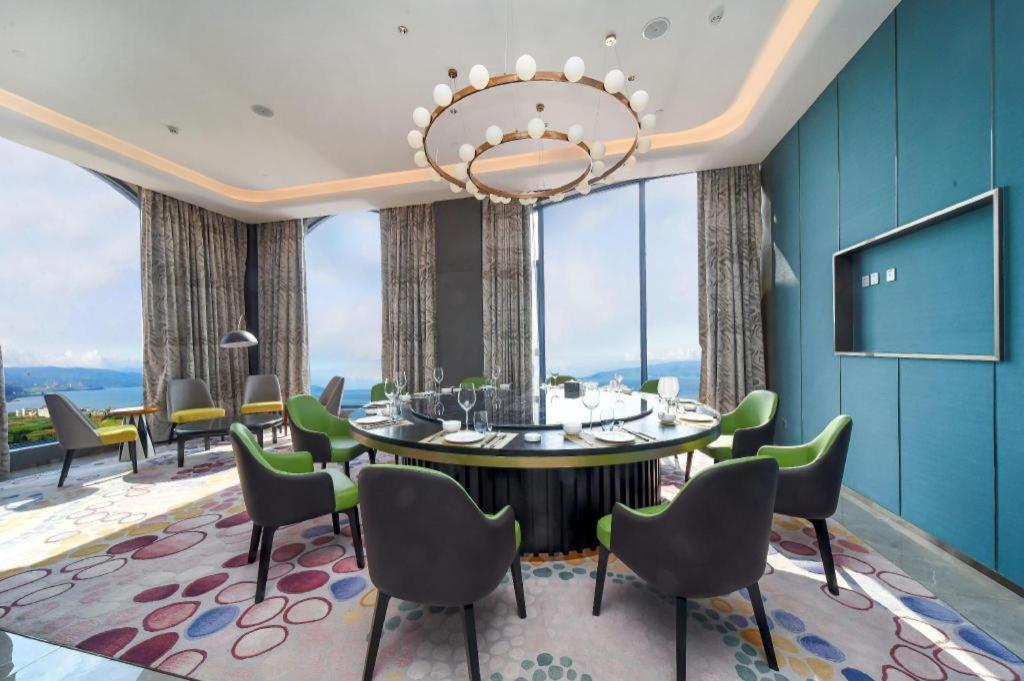 Dolphin Bay Hotel كونمينغ المظهر الخارجي الصورة